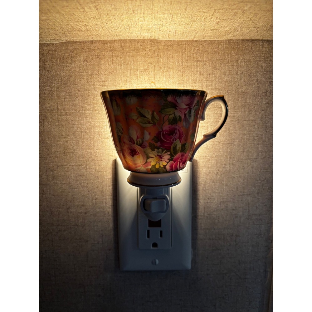 Vintage Floral Teacup Night Light Repurposed Porcelain Rose Gold Trim Decor 075
